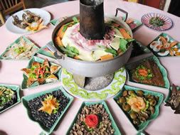 丽江美食三叠水